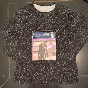 Cuddl Duds Black and Gray Floral Long Sleeve Tee